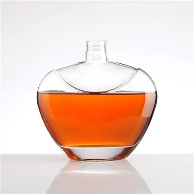 Chai Thủy Tinh Để Cho Rượu Whisky vào