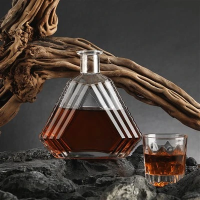 Các Loại Chai Brandy Glass XO 700 ML